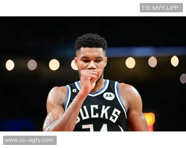 小里称字母哥接近詹姆斯但缺乏视野与协调性分析