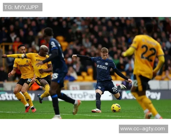 热刺苦战不敌西汉姆7轮仅得1胜狼队大胜反超